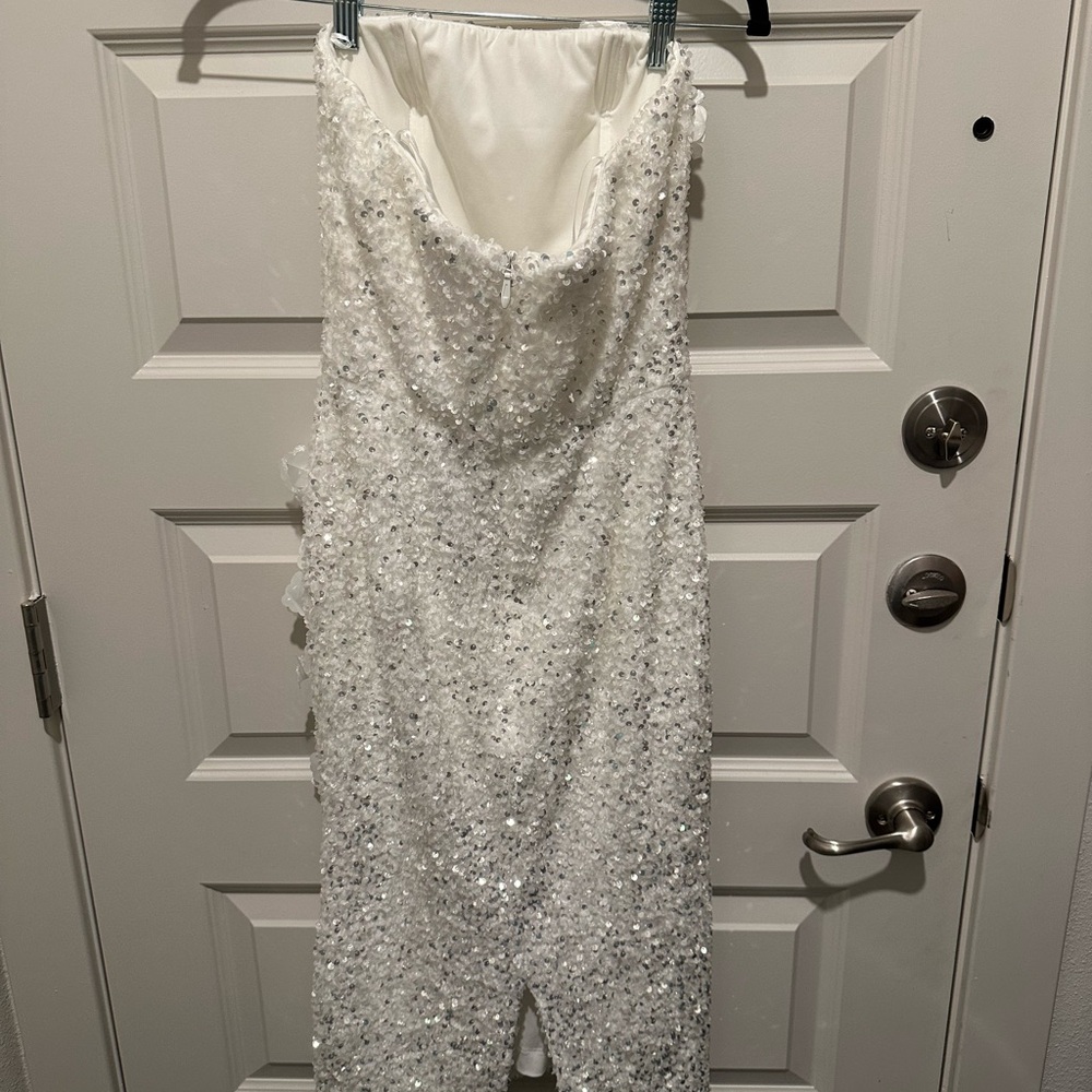 Helsi Liliana Sequin Floral Appliqué Strapless Cocktail Dress - Picture 5 of 8